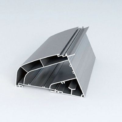 Exemples de profilés en aluminium extrudé pour l'industrie automobi